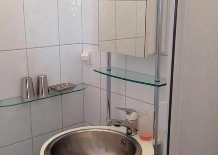 Lägenhet Seeblick Und Pool By Interhome